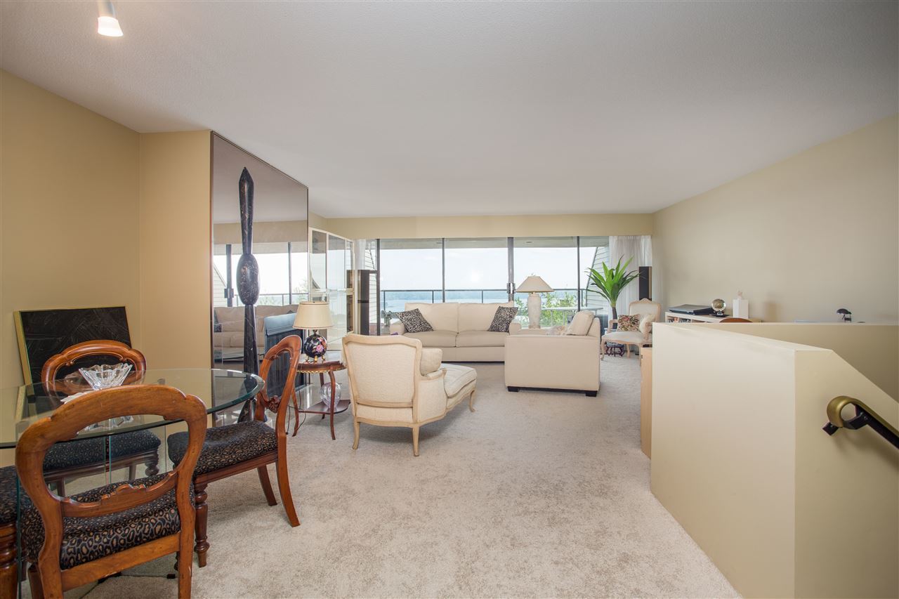 2250-folkestone-way-panorama-village-west-vancouver-07