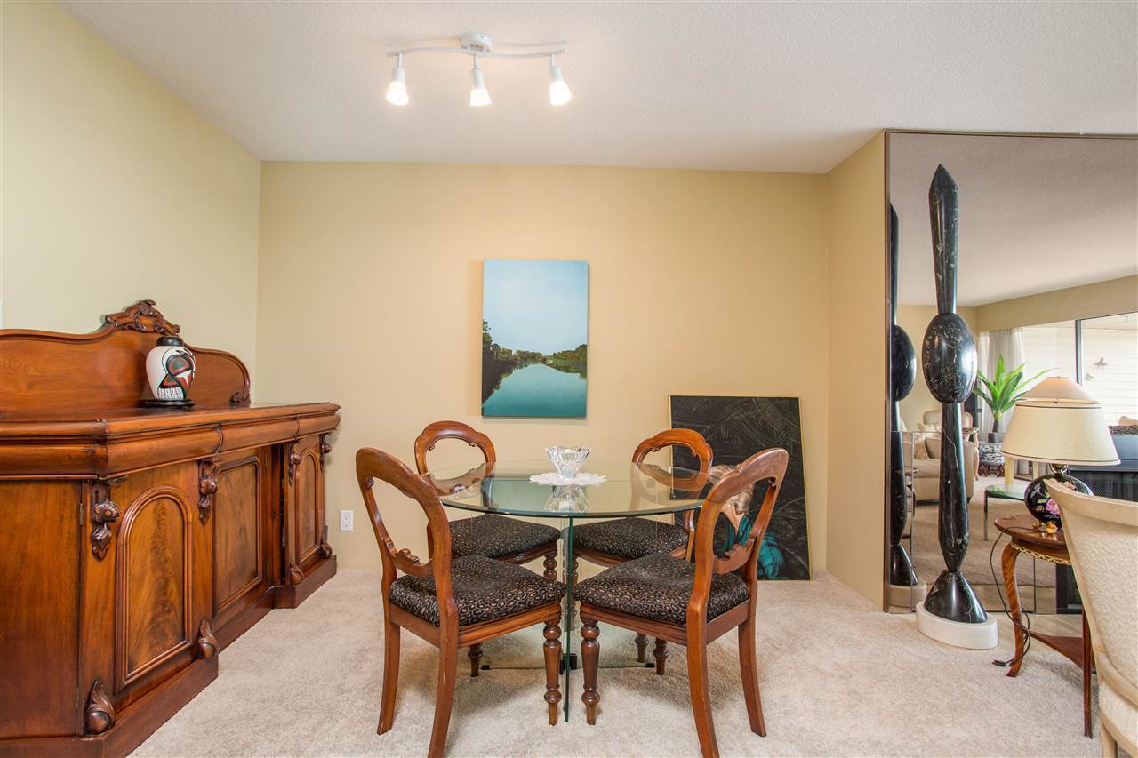 2250-folkestone-way-panorama-village-west-vancouver-19