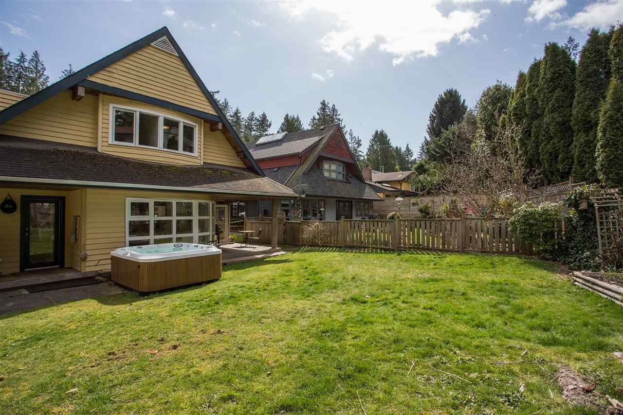 6847-copper-cove-road-whytecliff-west-vancouver-36