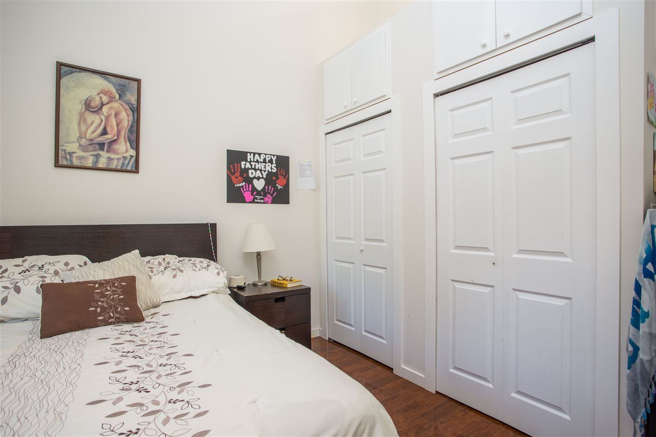 6429-douglas-street-horseshoe-bay-wv-west-vancouver-23