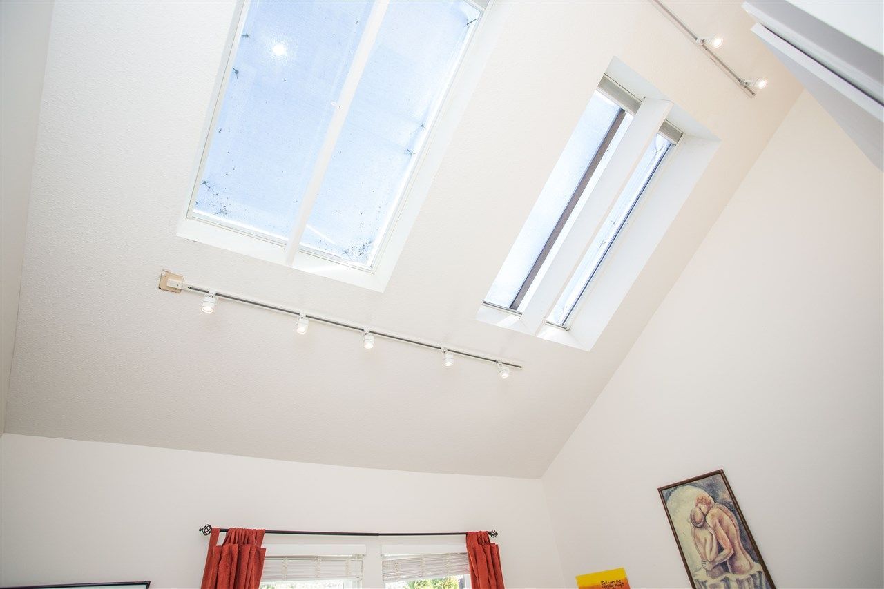 6429-douglas-street-horseshoe-bay-wv-west-vancouver-24