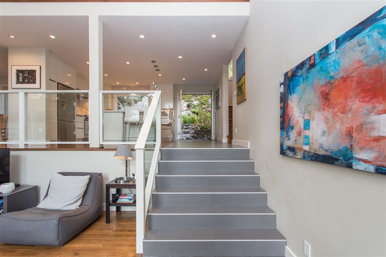 6965-marine-drive-whytecliff-west-vancouver-32