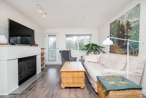 19388-65-avenue-clayton-cloverdale-06 at 309 - 19388 65 Avenue, Clayton, Cloverdale