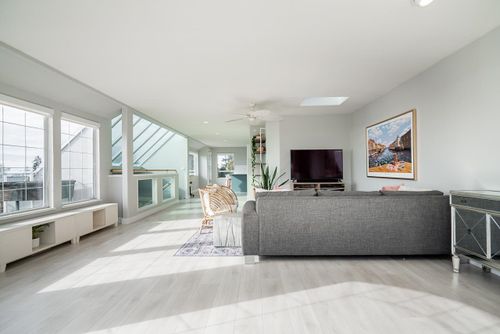 949-kent-street-white-rock-south-surrey-white-rock-12 at 949 Kent Street, White Rock, South Surrey White Rock