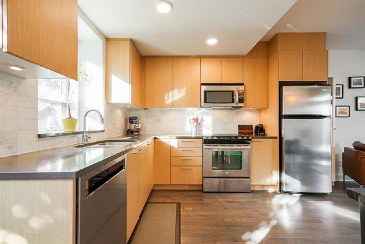 w6 at 2330 Windsor Street, Mount Pleasant VE, Vancouver East