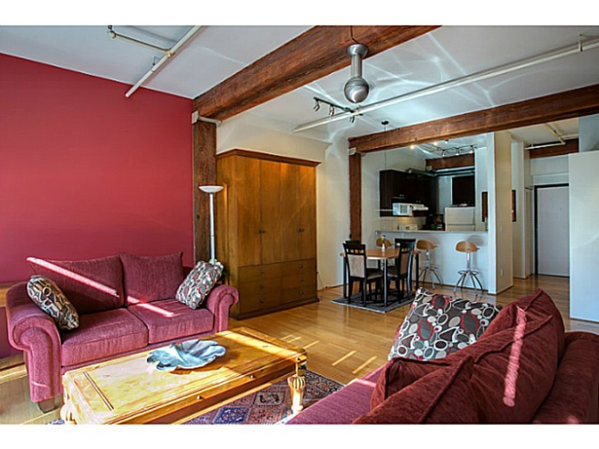 Living room at 405 - 518 Beatty, Downtown Vancouver