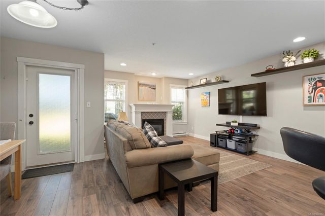 2349-bowen-diver-lake-nanaimo-25 at 2349 Bowen Road, Diver Lake, Nanaimo 2349-bowen-diver-lake-nanaimo-25 at 2349 Bowen Road, Diver Lake, Nanaimo