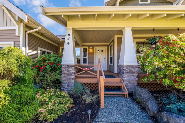 644-lacouvee-qualicum-beach-parksvillequalicum-02 at 644 Lacouvee Way, Qualicum Beach, Parksville/Qualicum