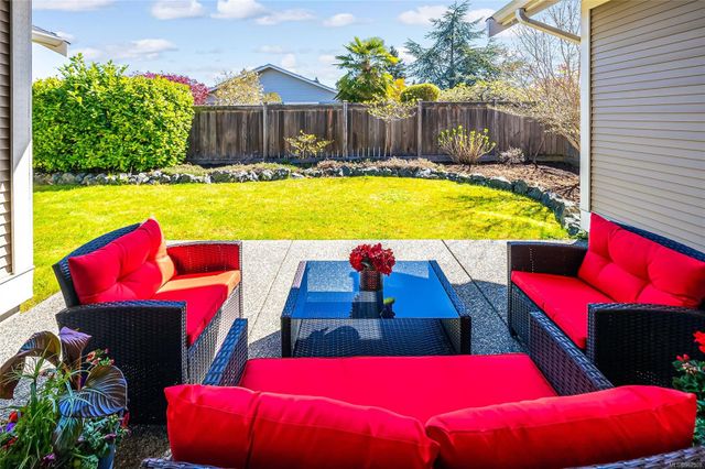 644-lacouvee-qualicum-beach-parksvillequalicum-10 at 644 Lacouvee Way, Qualicum Beach, Parksville/Qualicum