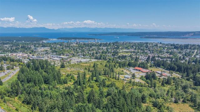 729-dogwood-south-jingle-pot-nanaimo-03 at 729 Dogwood Road, South Jingle Pot, Nanaimo