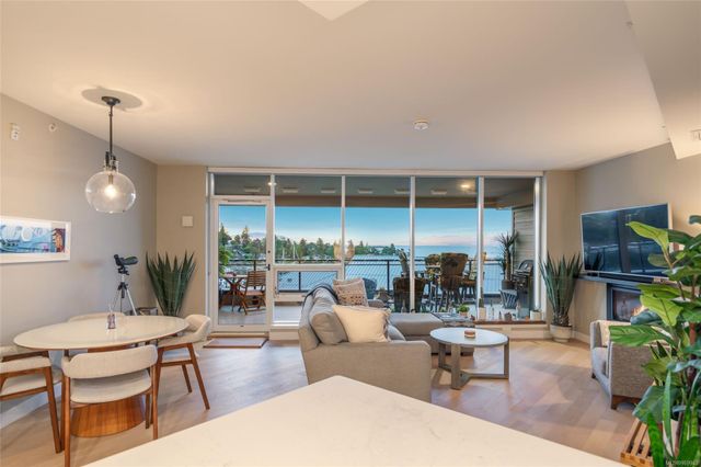 3529-dolphin-nanoose-parksvillequalicum-08 at 402 - 3529 Dolphin Drive, Nanoose, Parksville/Qualicum