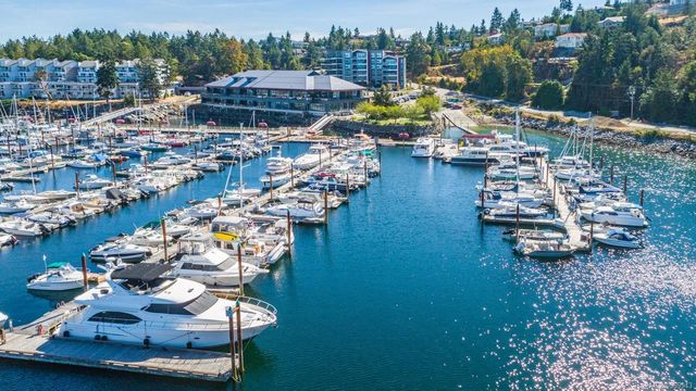 3529-dolphin-nanoose-parksvillequalicum-19 at 402 - 3529 Dolphin Drive, Nanoose, Parksville/Qualicum