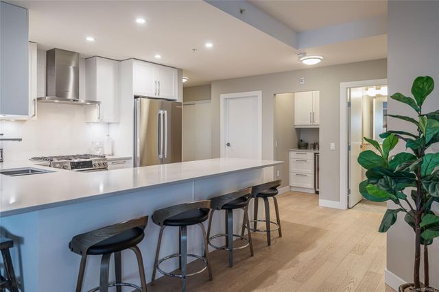 3529-dolphin-nanoose-parksvillequalicum-36 at 402 - 3529 Dolphin Drive, Nanoose, Parksville/Qualicum