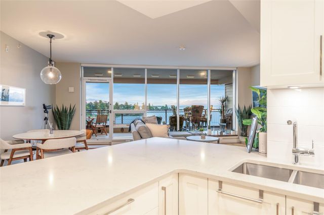 3529-dolphin-nanoose-parksvillequalicum-39 at 402 - 3529 Dolphin Drive, Nanoose, Parksville/Qualicum