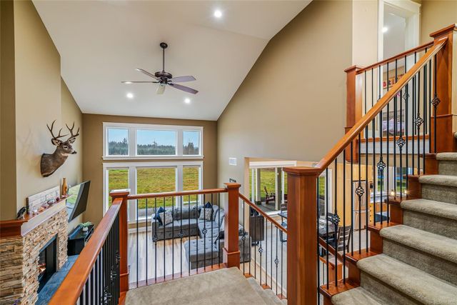 2070-sun-king-erringtoncoombshilliers-parksvillequalicum-15 at 2070 Sun King Road, Errington/Coombs/Hilliers, Parksville/Qualicum