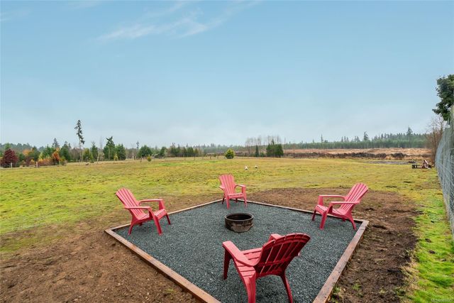 2070-sun-king-erringtoncoombshilliers-parksvillequalicum-29 at 2070 Sun King Road, Errington/Coombs/Hilliers, Parksville/Qualicum