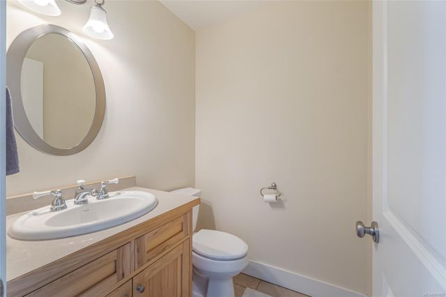 2070-sun-king-erringtoncoombshilliers-parksvillequalicum-39 at 2070 Sun King Road, Errington/Coombs/Hilliers, Parksville/Qualicum