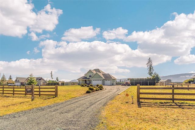 2070-sun-king-erringtoncoombshilliers-parksvillequalicum-46 at 2070 Sun King Road, Errington/Coombs/Hilliers, Parksville/Qualicum