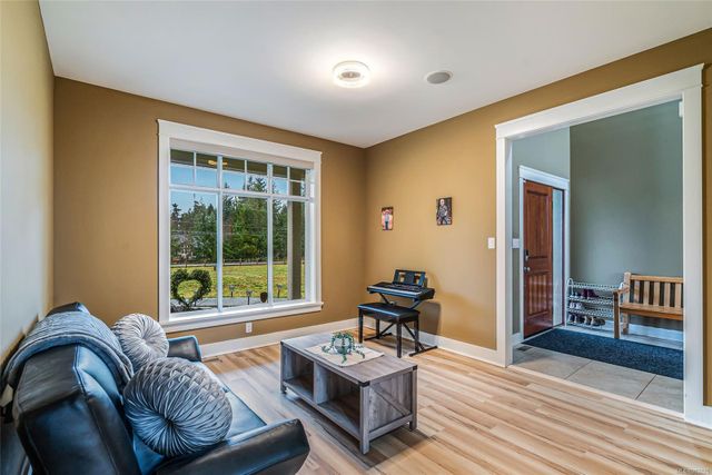 2070-sun-king-erringtoncoombshilliers-parksvillequalicum-59 at 2070 Sun King Road, Errington/Coombs/Hilliers, Parksville/Qualicum