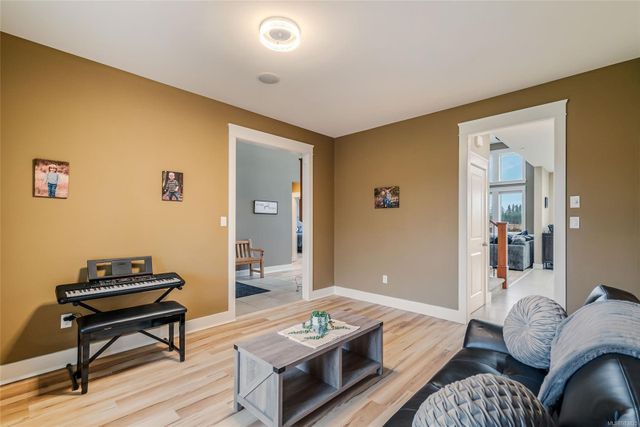 2070-sun-king-erringtoncoombshilliers-parksvillequalicum-60 at 2070 Sun King Road, Errington/Coombs/Hilliers, Parksville/Qualicum