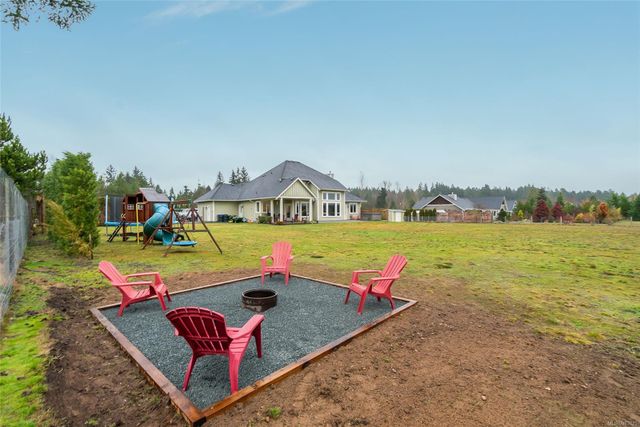 2070-sun-king-erringtoncoombshilliers-parksvillequalicum-68 at 2070 Sun King Road, Errington/Coombs/Hilliers, Parksville/Qualicum