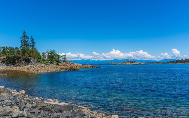 2460-ainsley-fairwinds-parksvillequalicum-01 at 2460 Ainsley Place, Fairwinds, Parksville/Qualicum