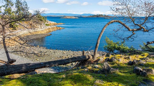 2460-ainsley-fairwinds-parksvillequalicum-23 at 2460 Ainsley Place, Fairwinds, Parksville/Qualicum