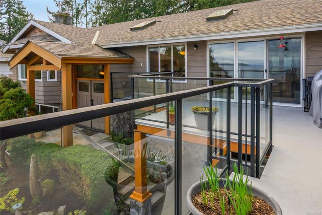 Balcony View at 1567 Haida Way, Nanoose, Parksville/Qualicum