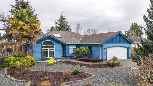 Front of House at 426 Willow Street, Parksville, Parksville/Qualicum