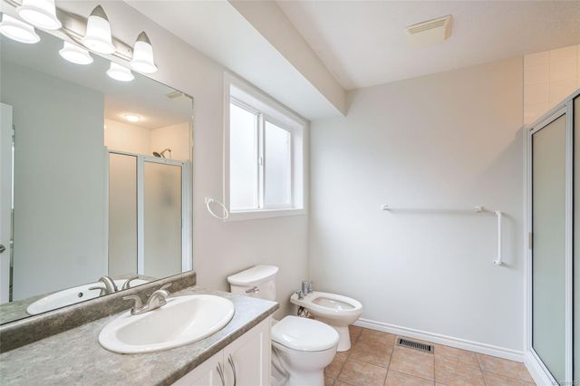 Bathroom/Toilet at 426 Willow Street, Parksville, Parksville/Qualicum
