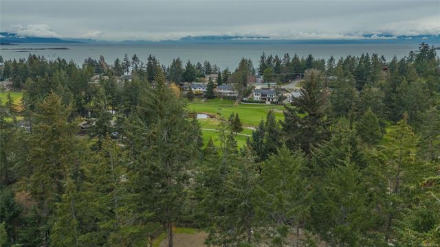 Golf Course Aerial at 2345 Eaglesfield Place, Fairwinds, Parksville/Qualicum