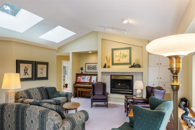 Living Room at 2345 Eaglesfield Place, Fairwinds, Parksville/Qualicum