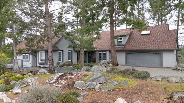 Exterior View at 2345 Eaglesfield Place, Fairwinds, Parksville/Qualicum