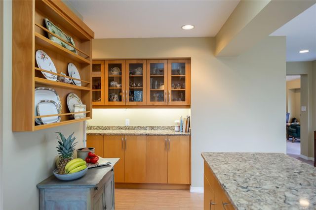 Kitchen at 2345 Eaglesfield Place, Fairwinds, Parksville/Qualicum