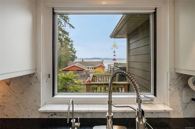 Sink View at 997 Dickinson Way, French Creek, Parksville/Qualicum