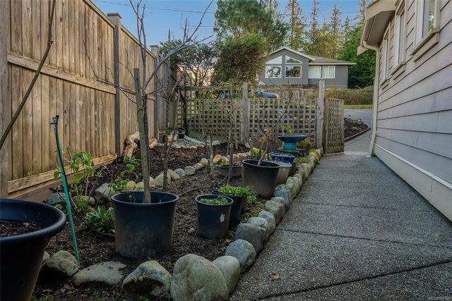 997-dickinson-french-creek-parksvillequalicum-68 at 997 Dickinson Way, French Creek, Parksville/Qualicum