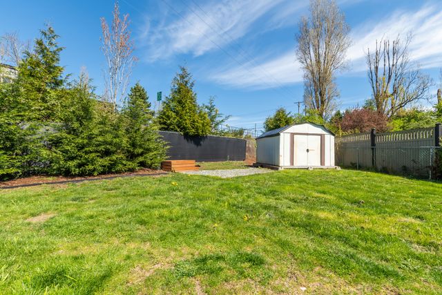 mcbride-pl-720-april-18-37 at 720 Mcbride Place, University District, Nanaimo