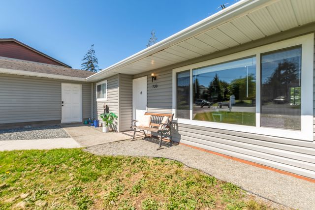 mcbride-pl-720-april-18-42 at 720 Mcbride Place, University District, Nanaimo