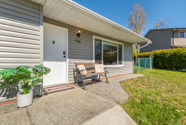 mcbride-pl-720-april-18-44 at 720 Mcbride Place, University District, Nanaimo