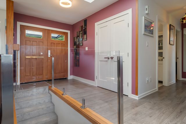 Entrance/Stairway at 2311 Mate Place, Nanoose, Parksville/Qualicum Entrance/Stairway at 2311 Mate Place, Nanoose, Parksville/Qualicum