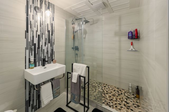 Bathroom at 2311 Mate Place, Nanoose, Parksville/Qualicum