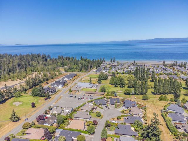 530-sandwedge-qualicum-beach-parksvillequalicum-17 at 530 Sandwedge Close, Qualicum Beach, Parksville/Qualicum 530-sandwedge-qualicum-beach-parksvillequalicum-17 at 530 Sandwedge Close, Qualicum Beach, Parksville/Qualicum