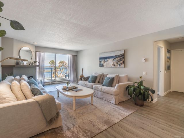 Living Area at 404 - 3555 Outrigger Road, Nanoose, Parksville/Qualicum Living Area at 404 - 3555 Outrigger Road, Nanoose, Parksville/Qualicum
