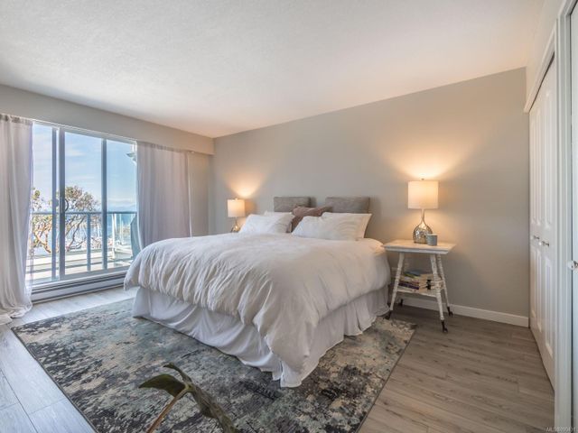 Bedroom at 404 - 3555 Outrigger Road, Nanoose, Parksville/Qualicum Bedroom at 404 - 3555 Outrigger Road, Nanoose, Parksville/Qualicum