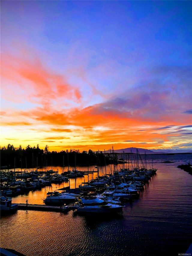 Sunset over Schooner Cove Marina at 404 - 3555 Outrigger Road, Nanoose, Parksville/Qualicum Sunset over Schooner Cove Marina at 404 - 3555 Outrigger Road, Nanoose, Parksville/Qualicum