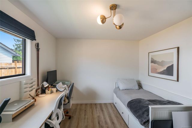Office/Bedroom at 747 Camas Way, Parksville, Parksville/Qualicum