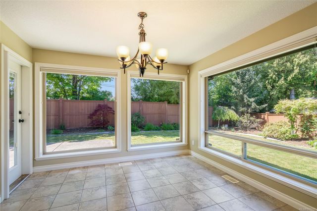 Dining Area at 978 Cantebury Place, Qualicum Beach, Parksville/Qualicum