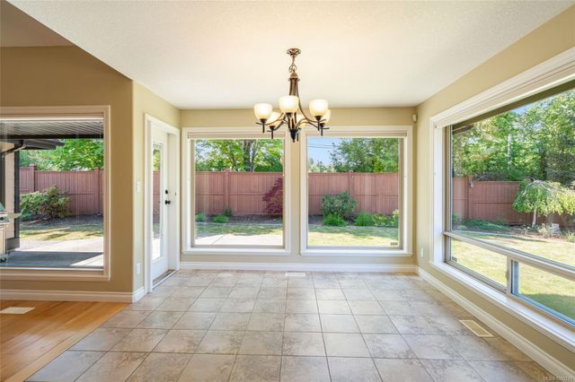 Dining Area at 978 Cantebury Place, Qualicum Beach, Parksville/Qualicum