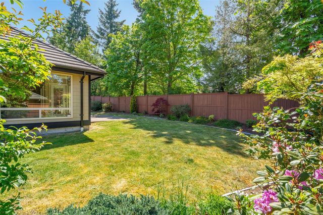Garden View at 978 Cantebury Place, Qualicum Beach, Parksville/Qualicum