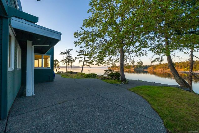 Patio Area at 1555 Seacrest Road, Nanoose, Parksville/Qualicum Patio Area at 1555 Seacrest Road, Nanoose, Parksville/Qualicum